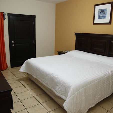 Apart Hotel Pico Bonito Ла-Сейба Номер фото
