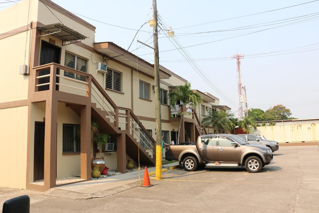 Apart Hotel Pico Bonito Ла-Сейба Номер фото