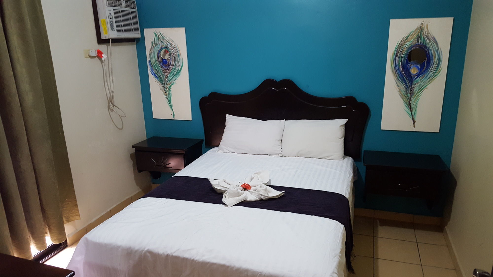 Apart Hotel Pico Bonito Ла-Сейба Экстерьер фото